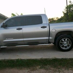 Meet your Posher, Lisa